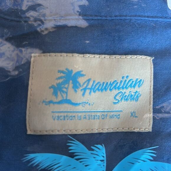 Hawaiian shirts Vacation is a state of minds navy blue XL size NWT - Picture 2 of 5